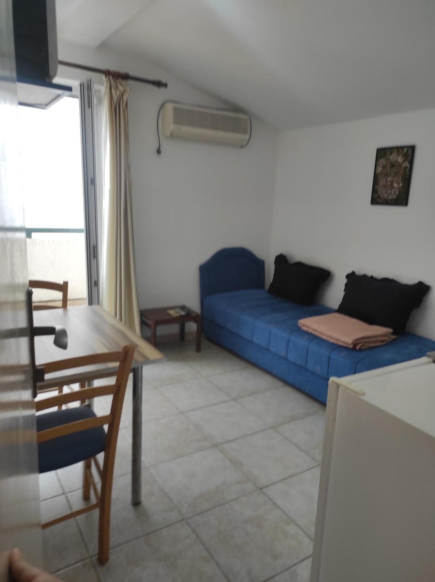 Apartments And Room Mv Petrovac Exterior foto